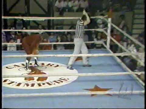 Danny Davis vs The Cobra