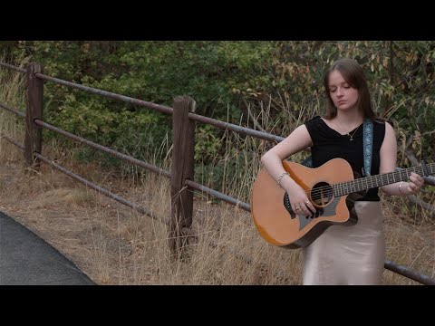Julia Fazzino - It's Too Late (Carole King cover)