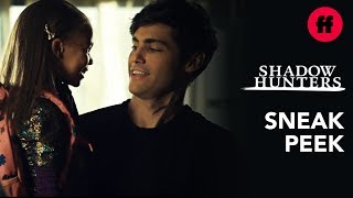 Sneak Peek 3.11 - Magnus & Alec Babysit