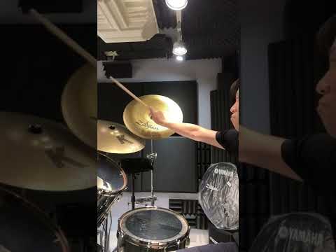 Zildjian L80 18 china sound (1)