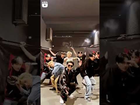 This is too much first Straykids and now Ateez? #Ateez #Straykids