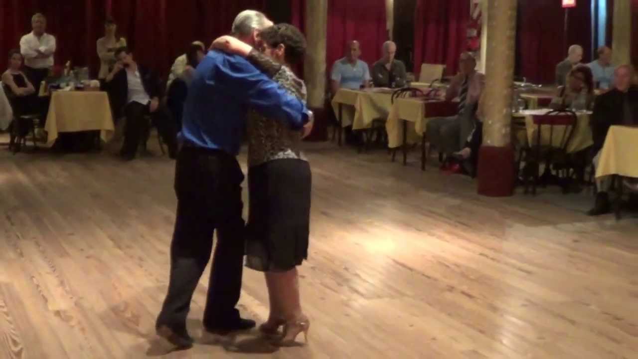 Coca y Osvaldo Cartery Tango "Color Cielo" En: Club Gricel (Martes 11-03-14)