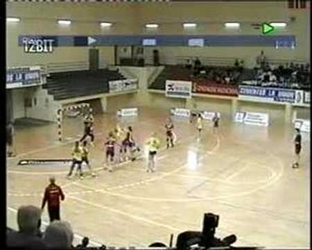 Tanja Medved assists Tihana scores