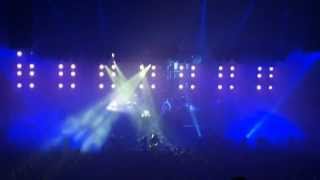 Nine Inch Nails - The Past Repeats Itself: Live in Las Vegas