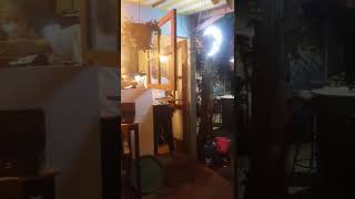 Download lagu Suasana Malam di Cafe Studio Petukangan Utara Jakarta Selatan #trisuaka #zinidinzidan #kangenband mp3