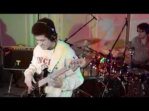 Watchfrogs - "Funky Finger" | Queen City Sessions