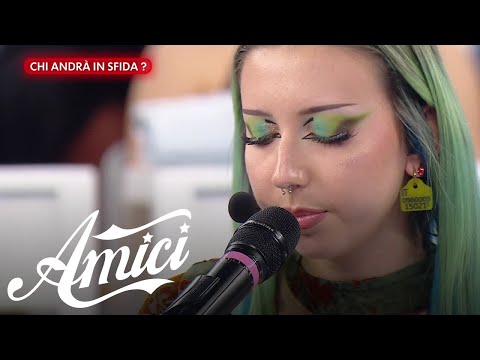 Amici 25 - Valentina - A thousand miles