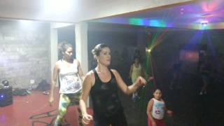 preview picture of video 'Zumba Marilia upper fit Divino mg'