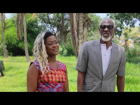 Massoxi Da BM - Galinha Vermelha (feat. Karina Santos) [Vídeo Clipe Oficial]