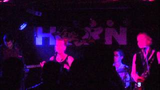 Hazel O'Connor call the tune @ the horn st albans 16/10/12
