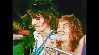 Rod Stewart &amp; Faces Angel, Twistin, You Wear It Well, Maggie May Live HQ