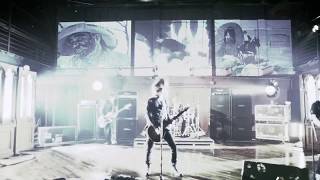 Alter Bridge - ADDICTED TO PAIN (OFFICIAL VIDEO)
