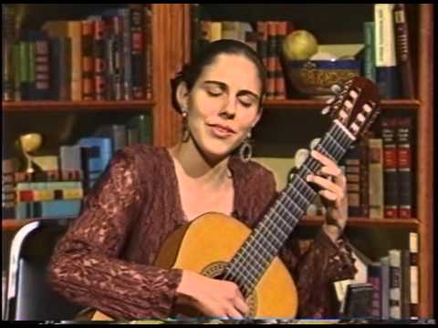 AnnaMaria Cardinalli (as a teen) singing on EWTN Latin American Broadcast