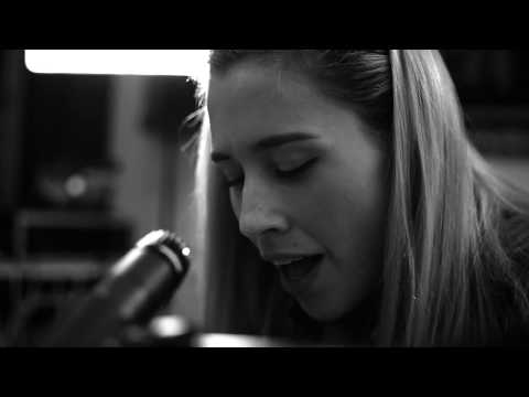 Kaly Kalyxto ft. Iza Bastet - No hay más (Acústico)