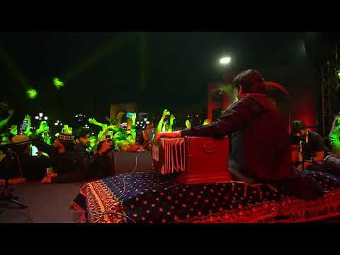 Chand nikry Natho yar wisry Natho | Rajab Faqeer Live performance at Port Grand 