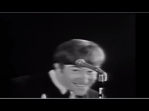 Bugün İdil'in Doğum Günü "... in the cheaper seat just clap your hands...."  İBB Hafriyat Kamyonu