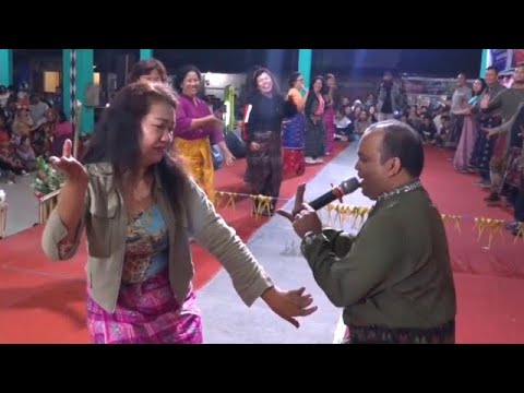 PANGGUNG ORANG TUA Lagu Karo Gendang Salih Keyboard Karo Kerja Tahun terbaru