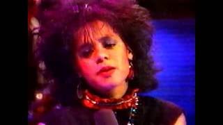 Sue Ann Carwell - 3 songs live on NightTimes Variety TV show 1981