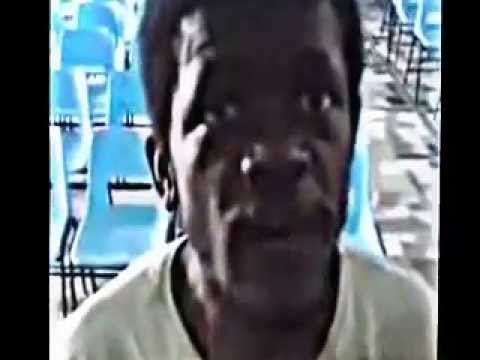 MENDIGO ENTRA NA IGREJA  LOUVA AO SENHOR E DEIXA A IGREJA TODA EMOCIONADA!