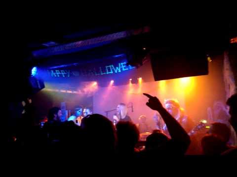 Karaoke Bash - Schrei nach Liebe