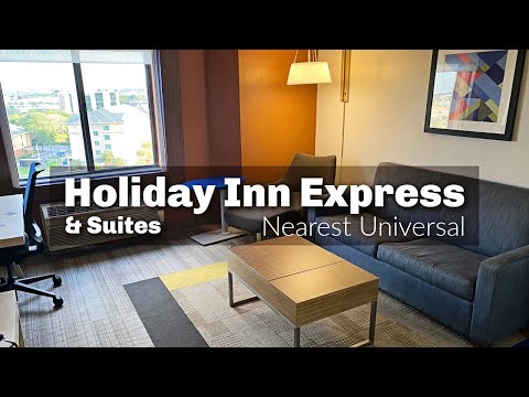 image-Where is the Holiday Inn Express located in Orlando?