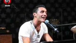 Modà  @ Reggio Calabria (Rtl 102.5) - Timida Live Acoustic