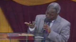 Pastor W.F. Kumuyi - The power of God.wmv