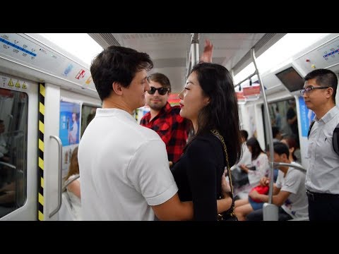 SEEINGSTVRS & CAZIEL - Beach Lights ft. TIINO (Official Music Video)