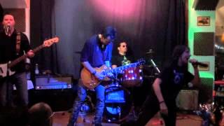 BLUES FRONTIER - HOLD ON TO LOVE - GARY MOORE