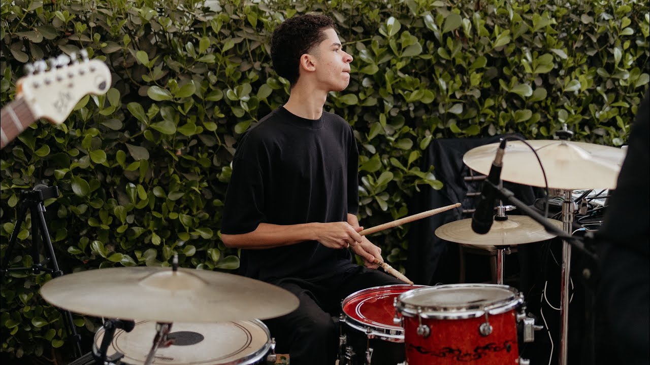 ESCAPE - ATTOS 2 WORSHIP (DRUMCAM)