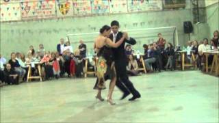 Maria Ines Bogado y Sebastian Jimenez bailando el Tango MI DOLOR en La Milonga Del Moran