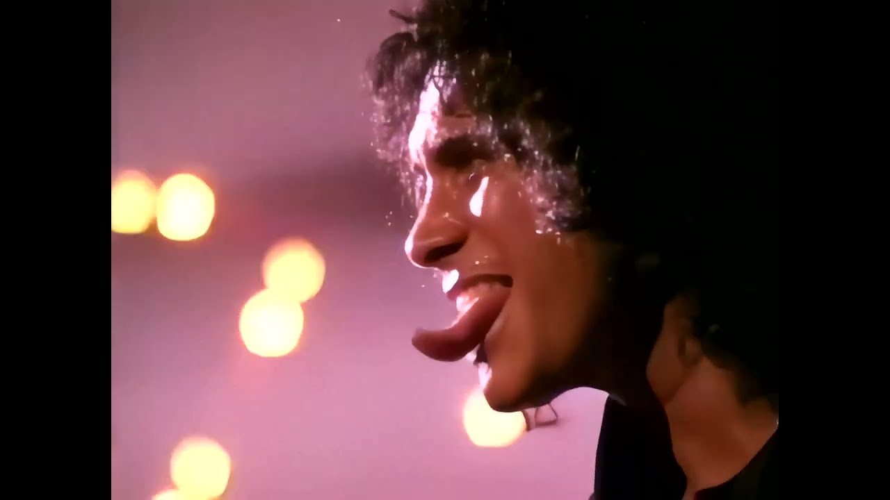 Kiss - Crazy Crazy Nights