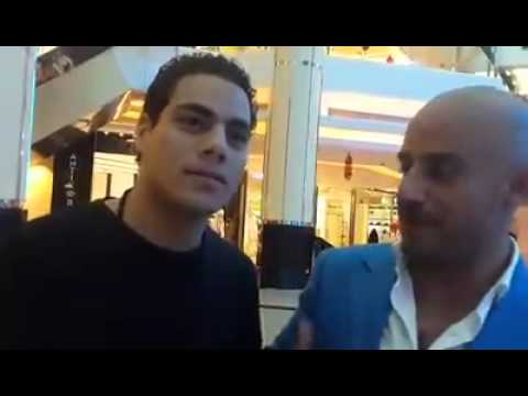 Ehab Ramzi |  ازاي تتكلم انجليزي من غير ماتقول اي حاجة  مع عمرو عمروسي