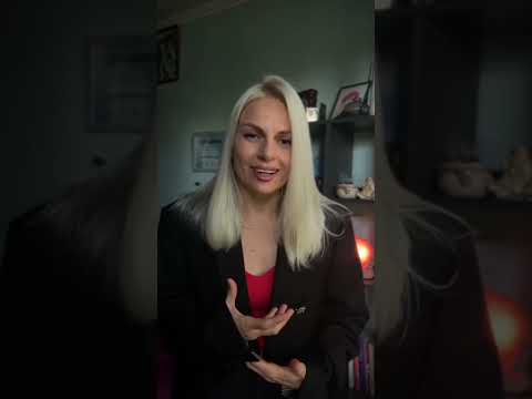 Превью відео Юлія Ярмоленко