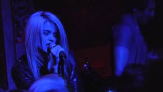 Sky Ferreira - Red Lips LIVE HD (2012) Hollywood Bardot
