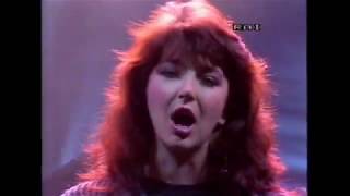 Kate Bush - Cloudbusting + int + Running Up That Hill - FANTASTICO 1985