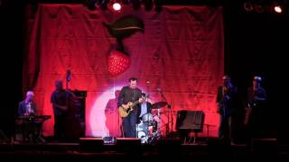 Free Your Mind While You Still Got Time - The James Hunter Six at Strawberry