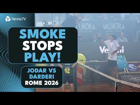 Smoke Stops Play! 💨 Darderi & Jodar Match Delayed Due To Smoke In Rome