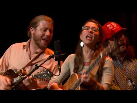 eTown Finale with Lindsay Lou & The Flatbellys & My Bubba - Bring It On Home To Me (Live on eTown)
