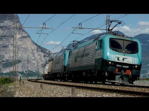 Treni lungo la ferrovia del Brennero \ Trains crossing Brenner Railways
