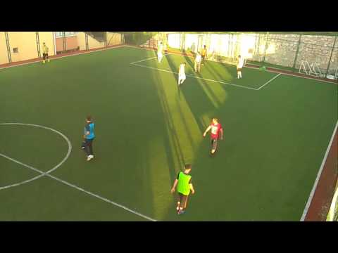 Futbol Arena Halı Saha 1 16.05.2016 19:00 - akillisaha.com