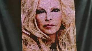 Valerio Scanu Natale 2016 Rinascendo + imitazioni Patty Pravo e Loredana Bertè