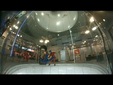 Indoor skydiving: barrel roll drills and stability tests (Nick 019)