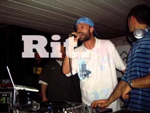 Fido Guido e Zakalicious - Angela testo