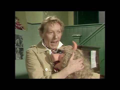 Muppet Songs: Miss Piggy's Rehearsal