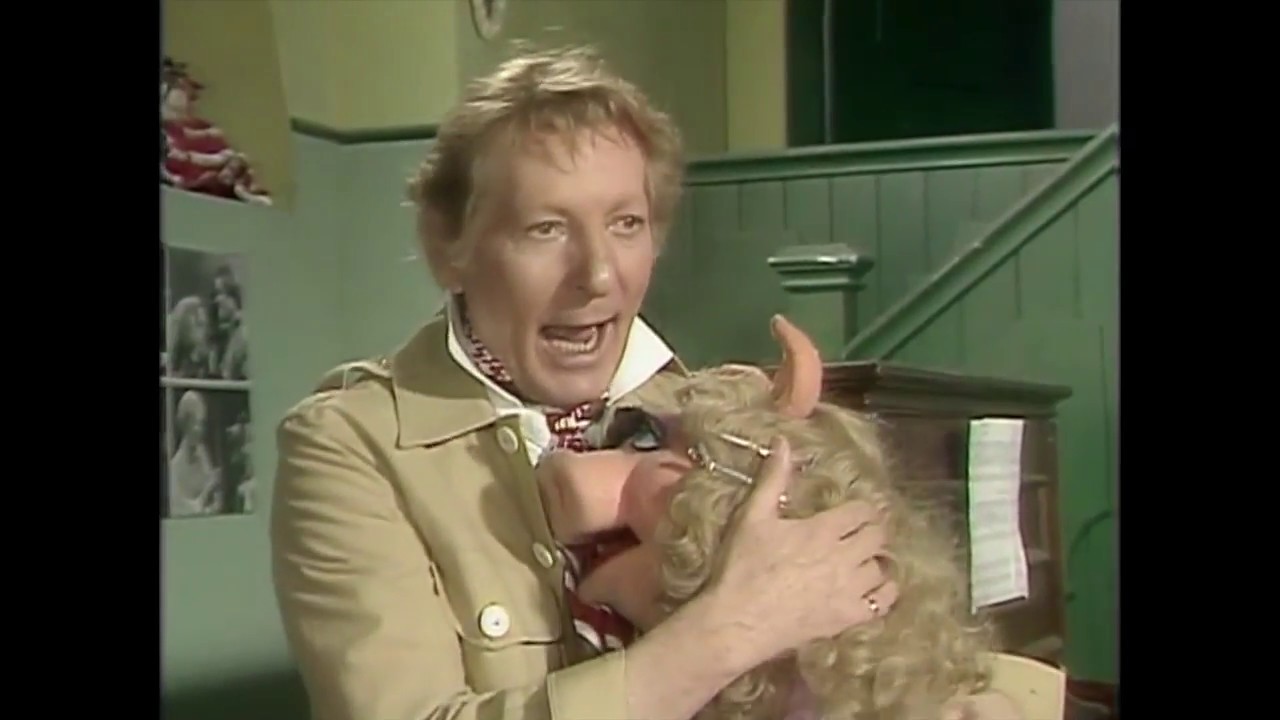 Muppet Songs: Miss Piggy's Rehearsal