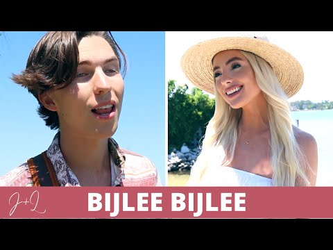 WE TRIED SINGING PUNJABI 😳 Harrdy Sandhu - Bijlee Bijlee (Acoustic by Jay + La)