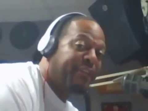 Jazzie Redd from Magic 102.5 live on the air! MUST SEE!!!!!!!