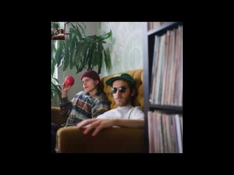 beluga stone - blue fish ft. rosa vertov (audio) [UKM 073]