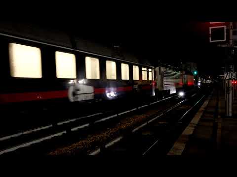 ICN 795 Torino P.N.-Reggio Calabria C.le nella stazione di Grosseto 01-01-2023